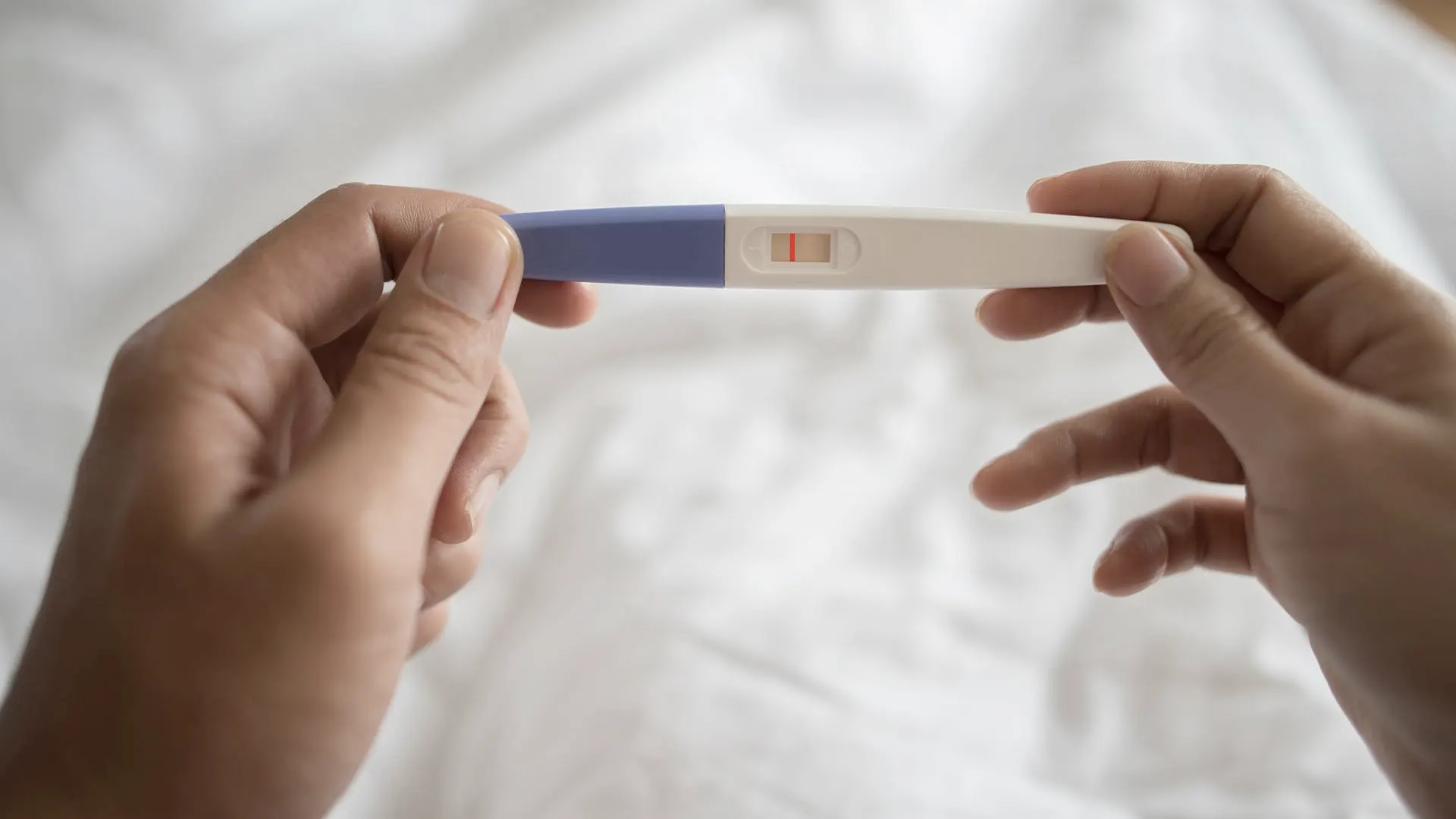 tarta Oculto detrás Cómo interpretar una prueba de embarazo: ¿Hay falsos positivos?